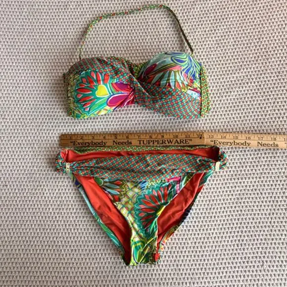 TRINA TURK ZANZIBAR BANDEAU Swimsuit Bikini SET Sz 8 Top & Sz 6 Bottom strap - Picture 6 of 10